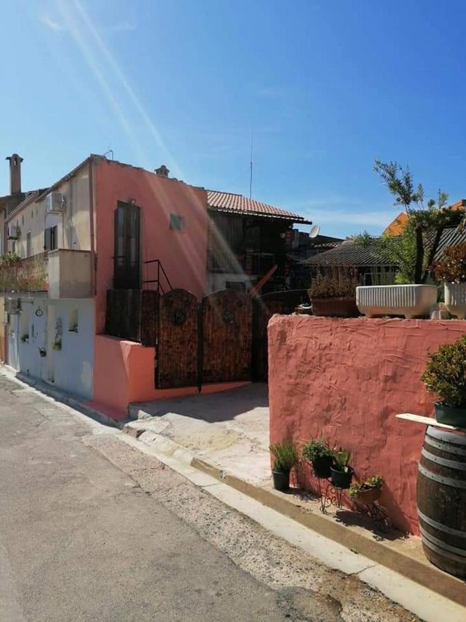 Stanza Del Viggiatore Santadi Eksteriør bilde